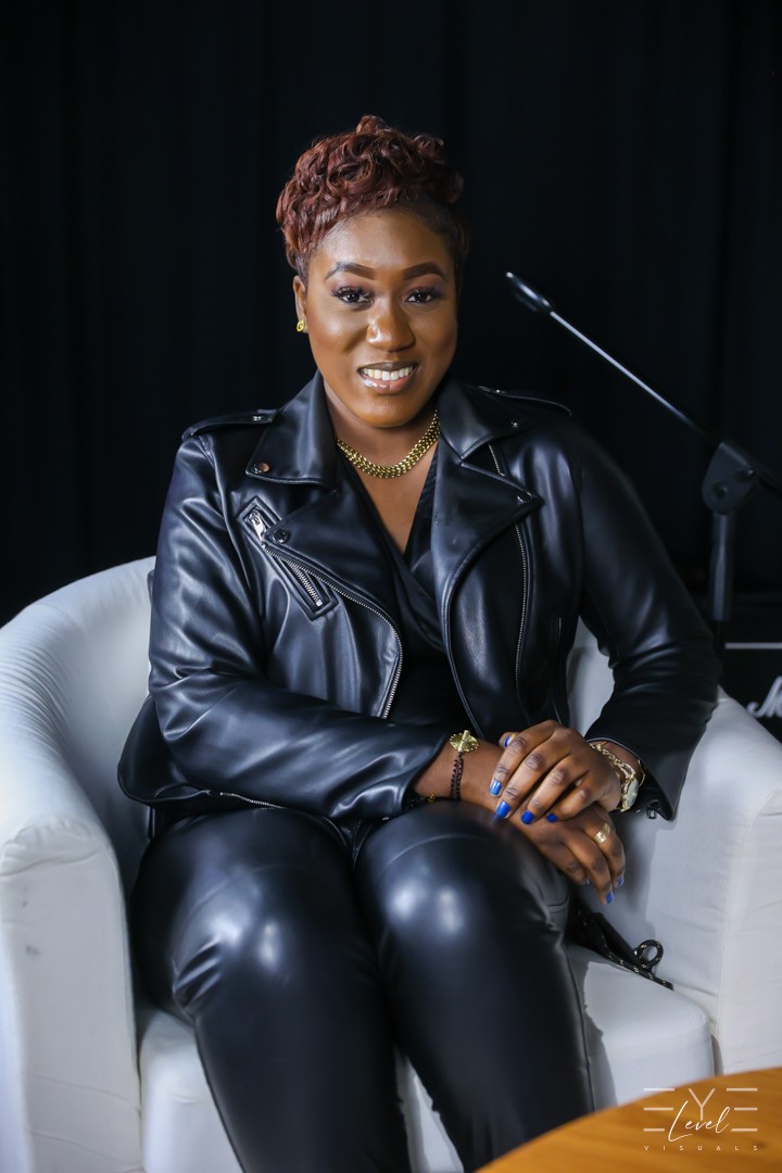 La Journaliss portrait studio